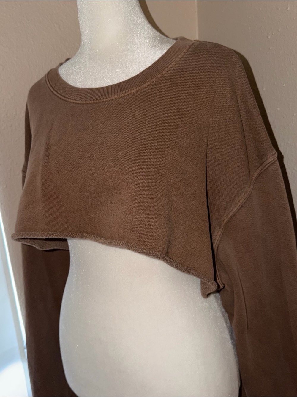 Joah Brown Crop Crewneck Sweatshirt - Picture 2 of 5